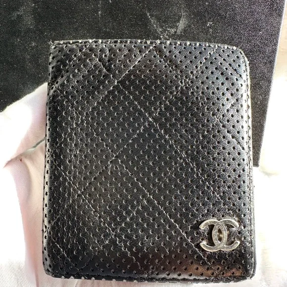 Chanel Quilted Perforated Lambskin Wallet - Picture 3 of 7